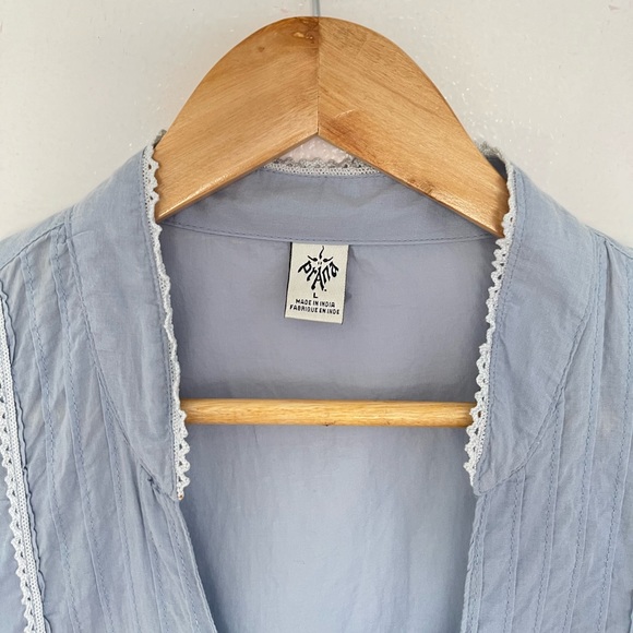Lightweight Blue Cotton Short Sleeve Prana Blouse in Women’s Large - Picture 4 of 5
